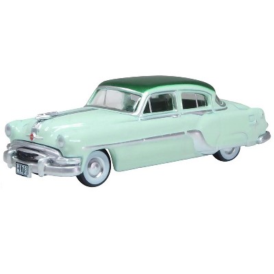 1954 Pontiac Chieftain 4 Door Shannon Green with Brookmere Green Top 1/87 (HO) Diecast Model Car Oxford Diecast