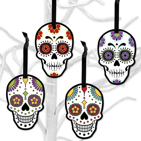 dia de los muertos skull decorations