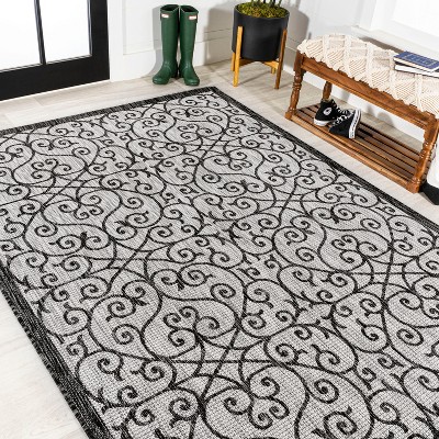 Boho-Chic Spanish Filigree Light Gray & Black 9'x12' Outdoor Rug