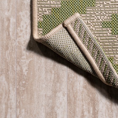 Mediterranean Geometric Green/Cream 4' x 6' Reversible Indoor/Outdoor Rug