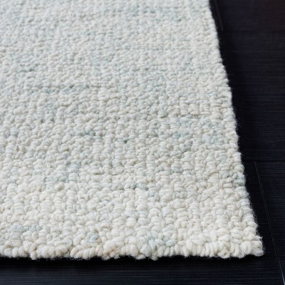 Handmade Light Sage and Ivory Tufted Wool Rug, 4' x 6'