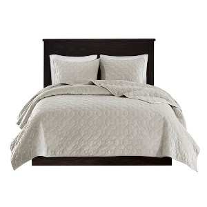 Gracie Mills Gayle 3-Piece Casual Geometric Velvet Quilt Set - 1 of 4