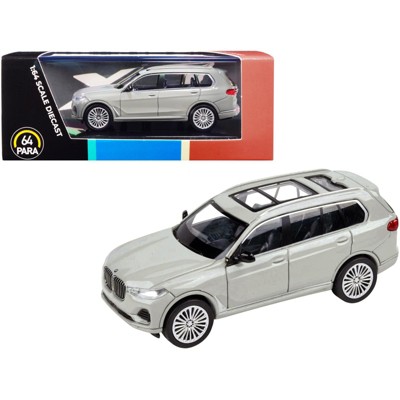 Bmw X7 With Sunroof Nardo Gray 1/64 Diecast Model Car By Paragon : Target