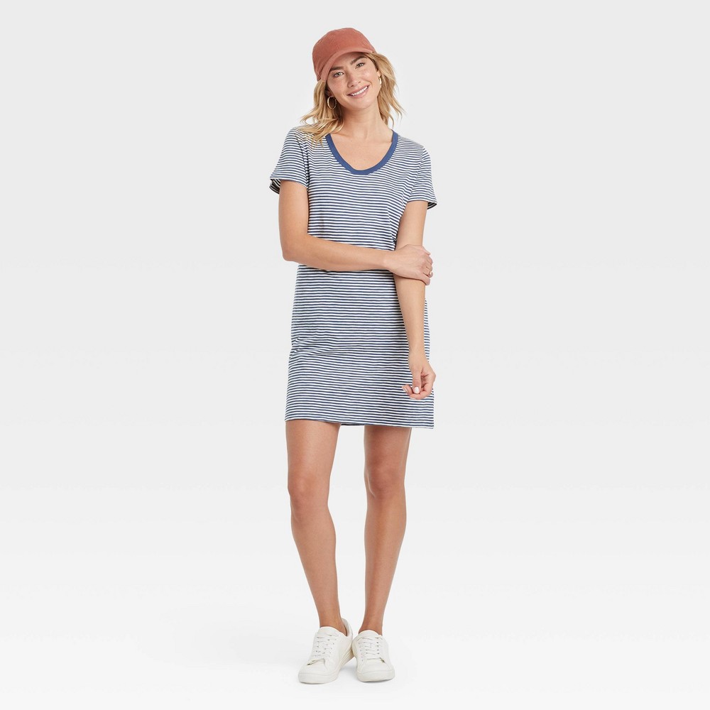Women's Short Sleeve T-Shirt Dress - Universal Thread Blue Striped S