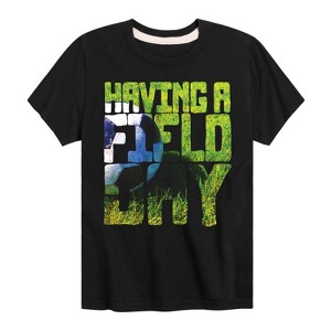 Boys' - Instant Message - Having A Field Day Short Sleeve Graphic T-Shirt - 1 of 4