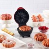 Wolfgang Puck 8-mold Guglehupf Mini Bundt Cake Baker 756-257 Refurbished  Red : Target