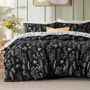 Reversible Black Queen Duvet Cover Set with Zipper, 3 - Piece Floral Bedding, 8 Corner Ties, 2 Pillow Shams - 1 of 4