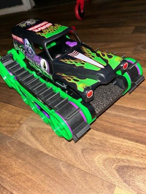Monster Jam Grave Digger Trax All-Terrain Remote Control Outdoor Vehicle,  1-15 Scale, Kids Toys for Boys and Girls Ages 4 and Up - Macy's