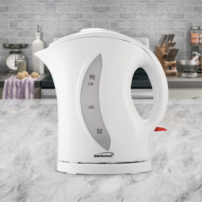 White Cordless Plastic Electric Kettle with Safety Features