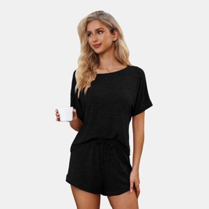 Women's Cozy Tee & Shorts Pajama Set - Cupshe - 1 of 4