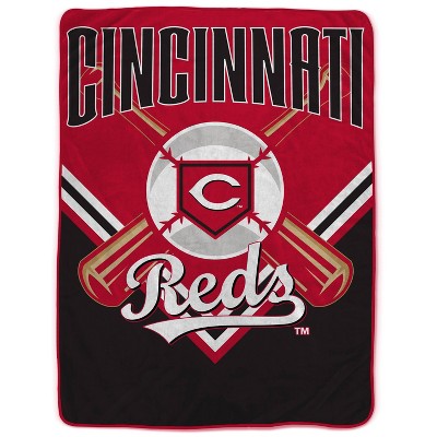 MLB Cincinnati Reds On Deck Ultra Cozy Blanket