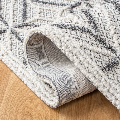 Elegant Trace 6' Hand-Tufted Black Wool Round Rug