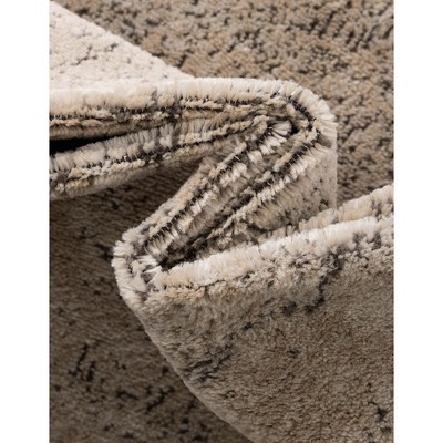 Ivory Medallion Easy-Care 9'x12' Rectangular Synthetic Rug