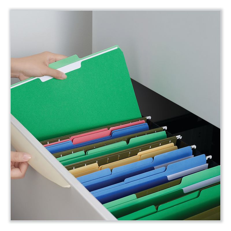 UNIVERSAL Recycled Interior File Folders 1/3 Cut Top Tab Letter Green 100/Box 12302, 3 of 5