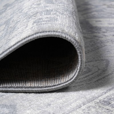 Elegant Vintage Persian-Inspired 4' x 6' Light Gray Synthetic Area Rug