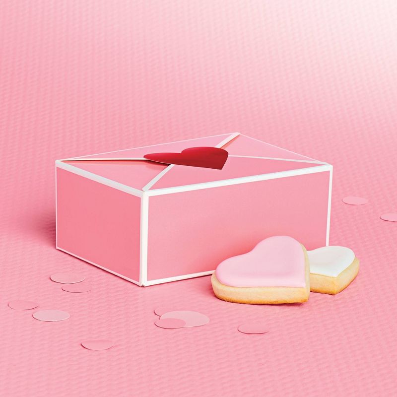 4ct Valentine&#39;s Treat Boxes - Spritz&#8482;, 2 of 6