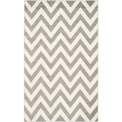 Amherst AMT419 Power Loomed Indoor Rug -Safavieh