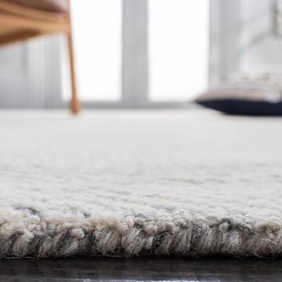 Handmade Dark Grey and Ivory Wool Tufted Rug, 3' x 5'