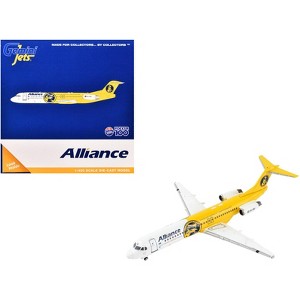 Fokker F100 Commercial Aircraft "Alliance Airlines" White and Yellow 1/400 Diecast Model Airplane by GeminiJets - 1 of 4