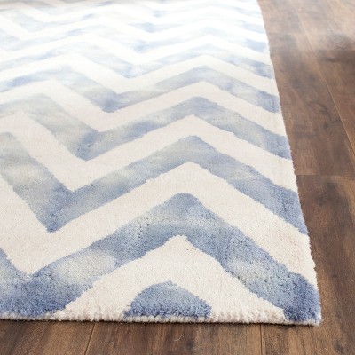 Ivory and Blue Hand-Tufted Wool Runner Rug - 27"x7"