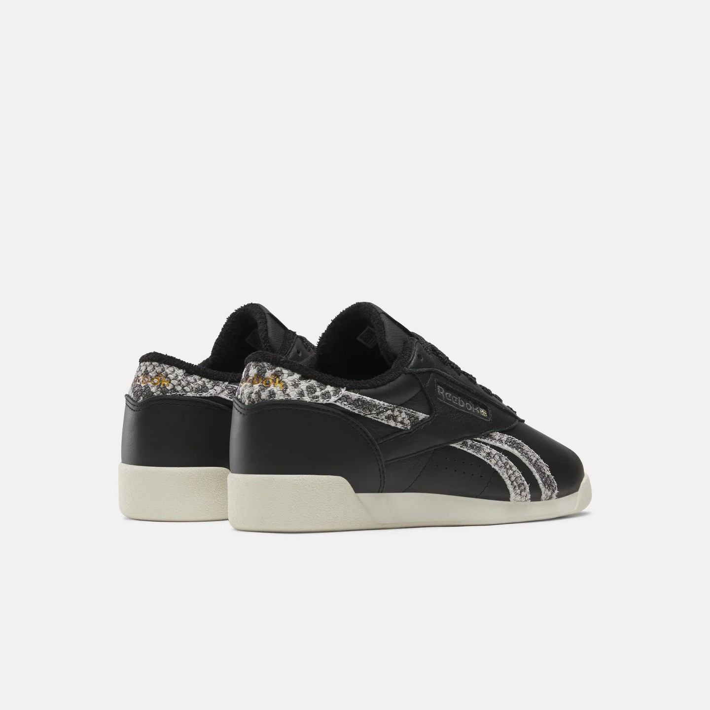 Женские кроссовки Reebok Freestyle Lo Shoes Size 8.5 ALMOSTBLACK/VINTAGECHALK/REEBOKLIGHTGOLD — фото 3