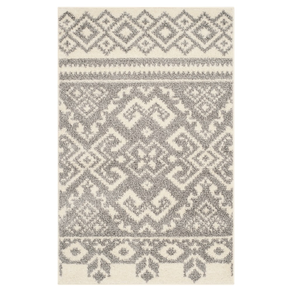 Adron Accent Rug - Ivory/Silver (2'6inx4') - Safavieh