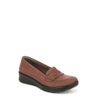 BZees Womens Gamma Slip-on Loafers