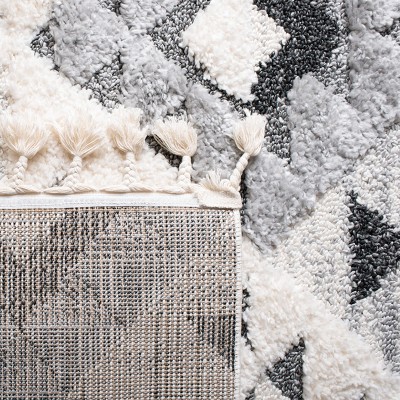 Ivory Square Braided Edge Shag Rug - Synthetic & Stain-Resistant