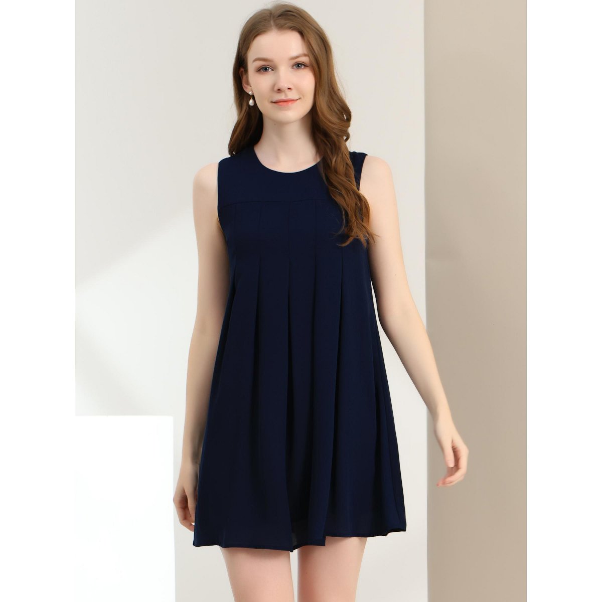 Женские платья INSPIRE CHIC Women's Sleeveless Round Neck Pleated Chiffon Dress Small Navy Blue — фото 4