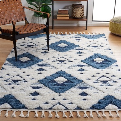Ivory and Blue Diamond Shag 4' x 6' Area Rug