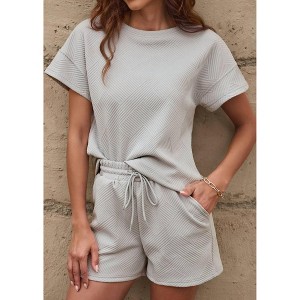 Women's Samantha Textured Short - Shewin Inc. - 1 of 4