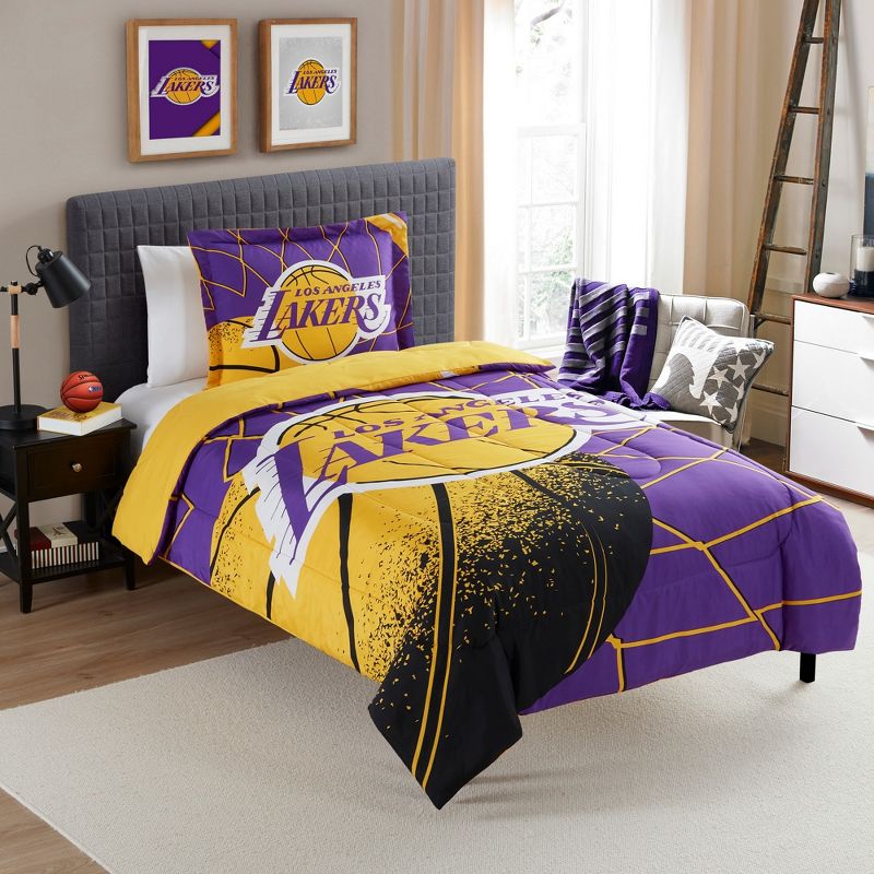 NBA Officially Licensed Comforter Set by Sweet Home Collection™, 1 of 7