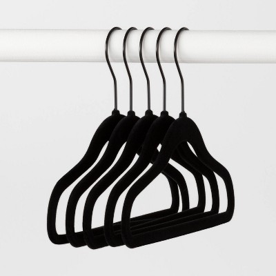 5pk Kids' Flocked Hangers Black - Brightroom™