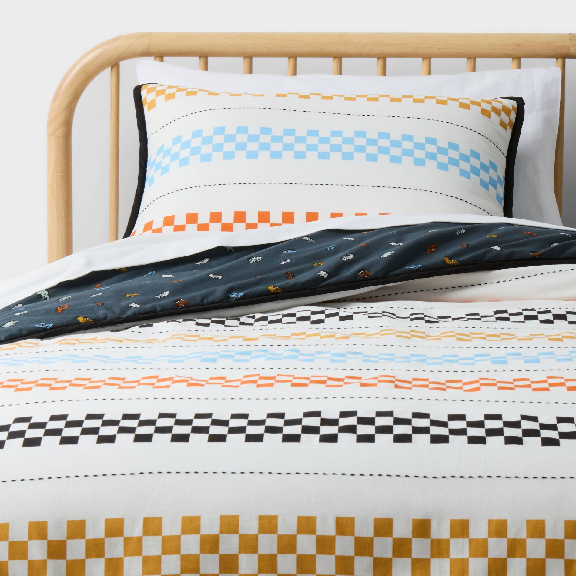 Hot Wheels Retro Checkered Stripes Reversible Kids' Comforter Set - Hot Wheels by Pillowfort™