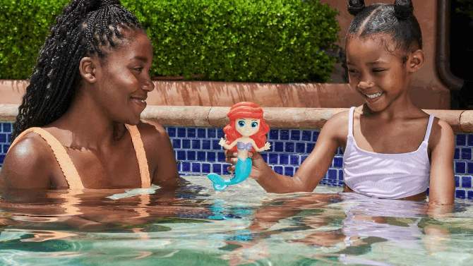 Swimways Disney Princess Floatin&#39; Figures - Ariel, 2 of 10, play video