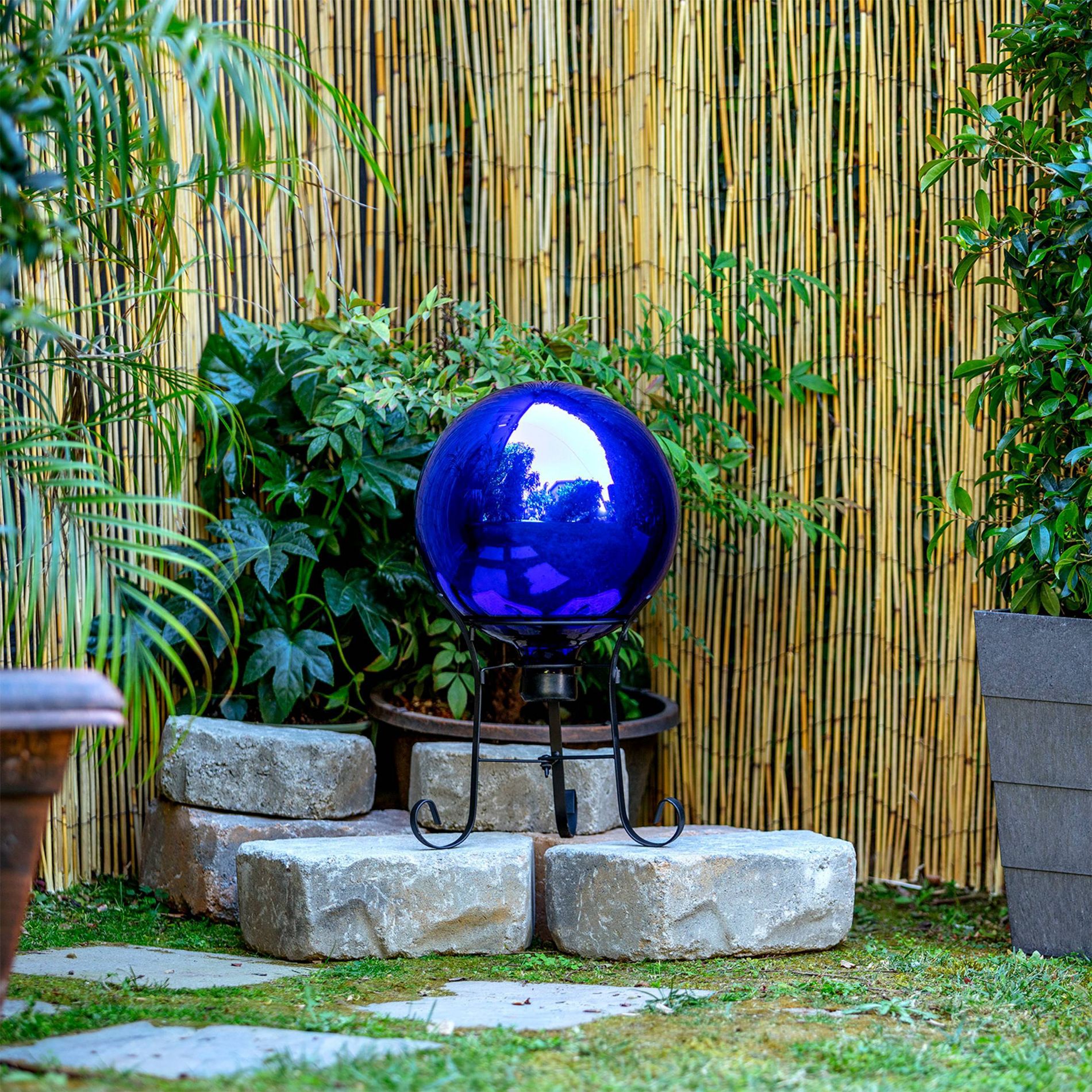 Glass Gazing Globe - Alpine