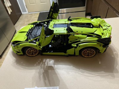 Lego brings out a $380, 3,969-piece Lamborghini Sián FKP 37 kit
