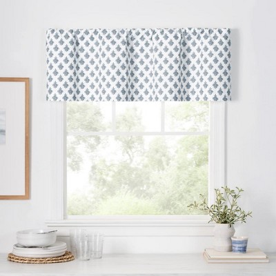 Blue and White Cotton Room Darkening Scallop Valance