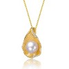 Guili Elegant Sterling Silver 14K Gold-Plated Freshwater Pearl Mollusk Pendant Necklace – A Refined Blend of Nature-Inspired Beauty and Timeless Charm - 2 of 3