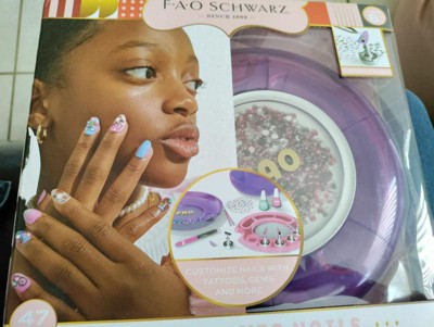 FAO Schwarz Street Chic Nails Custom Studio - 46pc : Target