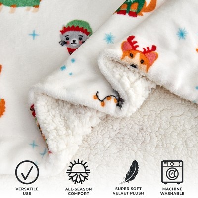 Corgi and Cat Christmas Sherpa Fleece Throw Blanket 50" x 60"