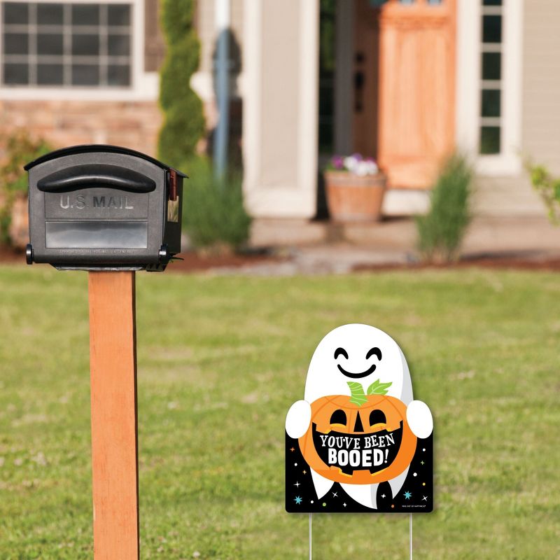 Big Dot of Happiness You've Been Booed - Outdoor Lawn Sign - Ghost Halloween Party Yard Sign - 1 Piece, 2 of 9
