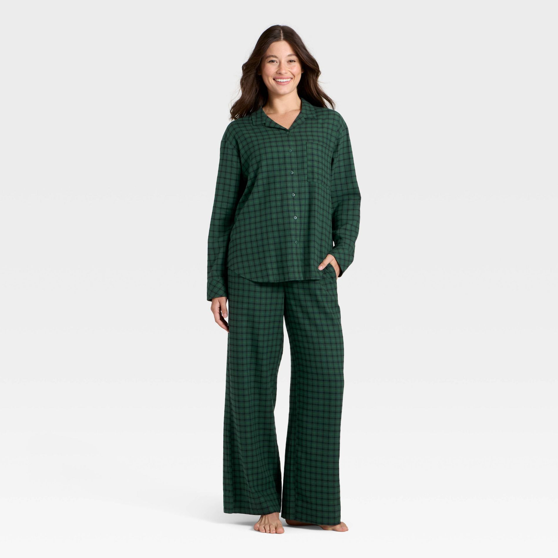 Women's Flannel Long Sleeve Button Down Shirt and Pants Pajama Set - Auden™