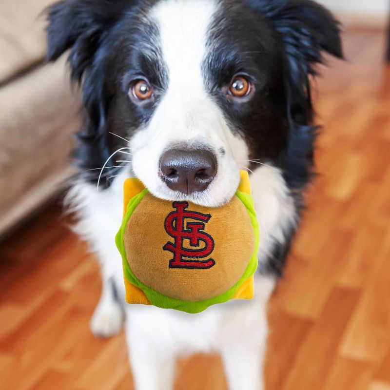 MLB St. Louis Cardinals Hamburger Pets Toy, 3 of 5