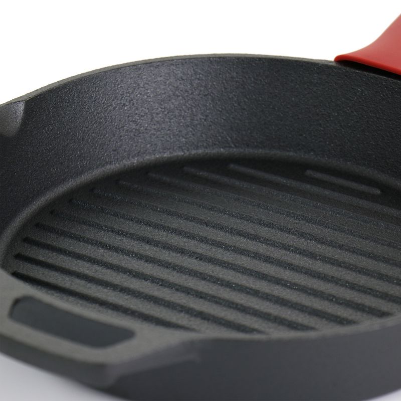 MegaChef Pre-Seasoned Cast Iron 6 Piece Set with Red Silicone Holders, 4 of 9