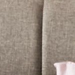 pale pink/white
