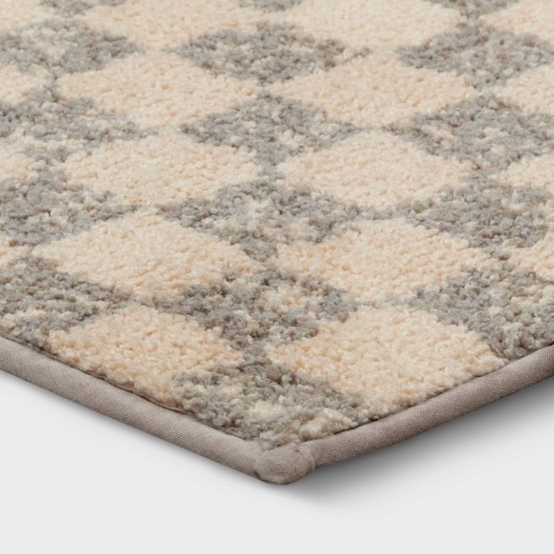 2&#39;6&#34;x4&#39; Washable Checkerboard Plush Accent Rug - Threshold&#8482;, 4 of 6