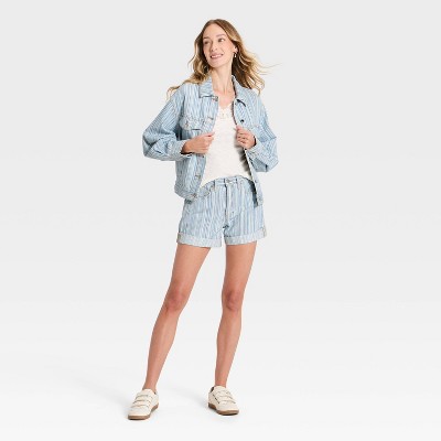 Женские куртки Universal Thread Women's Relaxed Barrel Denim Jacket - Universal Thread™ Blue Striped S — фото 2