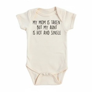 Single Aunt - Baby Boy Girl Clothes Infant Onesie® Funny Cute Newborn GS1 - 1 of 4