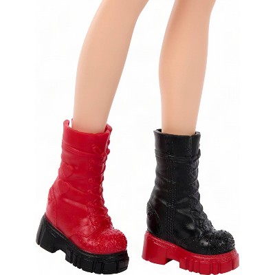 Детские куклы Descendants Disney Descendants Wicked Wonderland Tea Party Reveal with 7 Surprises a Red Fashion Doll and Accessories — фото 4